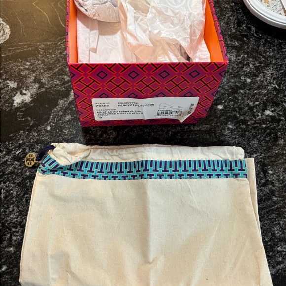 Black Tory Burch Pump - Picture 2 of 6